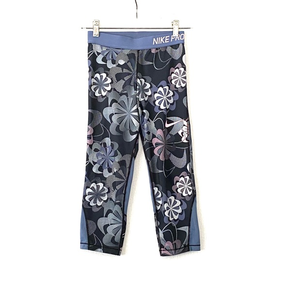 Nike Pro Girls Capri Tight Leggings Youth Size Large - Picture 1 of 7